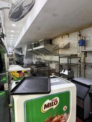Sims Avenue (D14), Retail #632857101